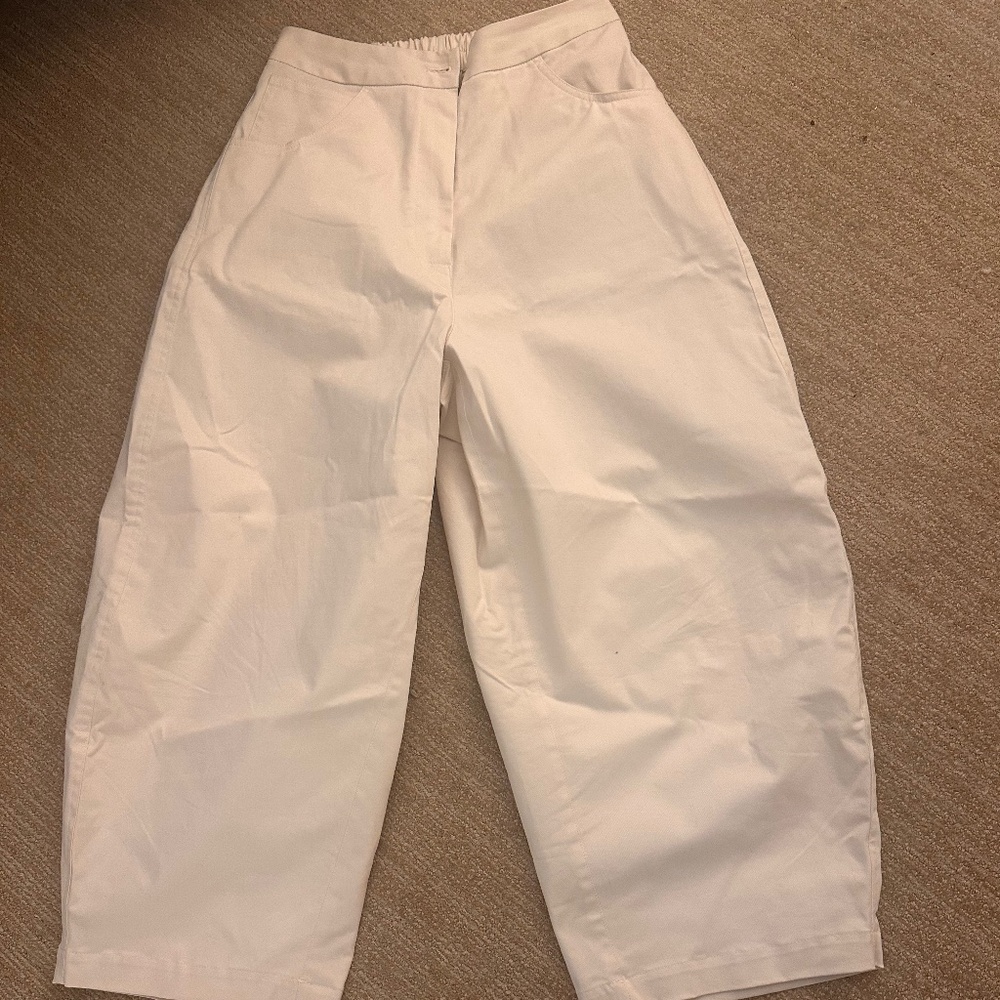 Cordera curved pocket pants - off white